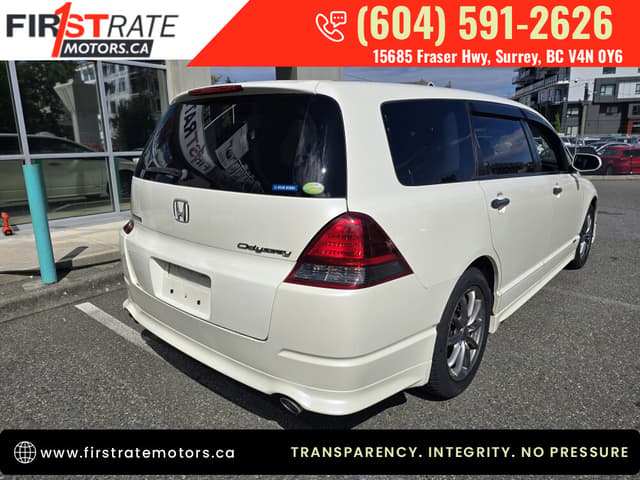 2005 Honda Odyssey JDM car for sale — photo 8 of 21