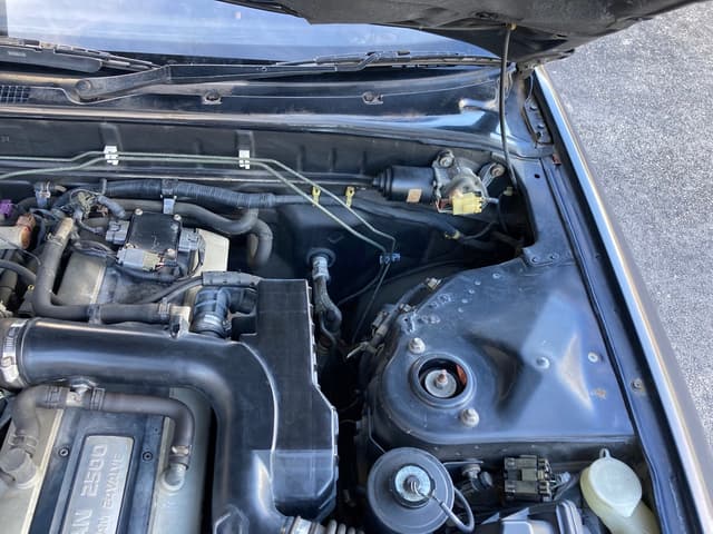 1994 Nissan Skyline JDM car for sale — photo 6 of 22