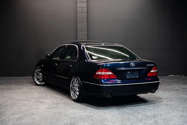 2003 Toyota Celsior JDM car for sale — photo 9 of 14