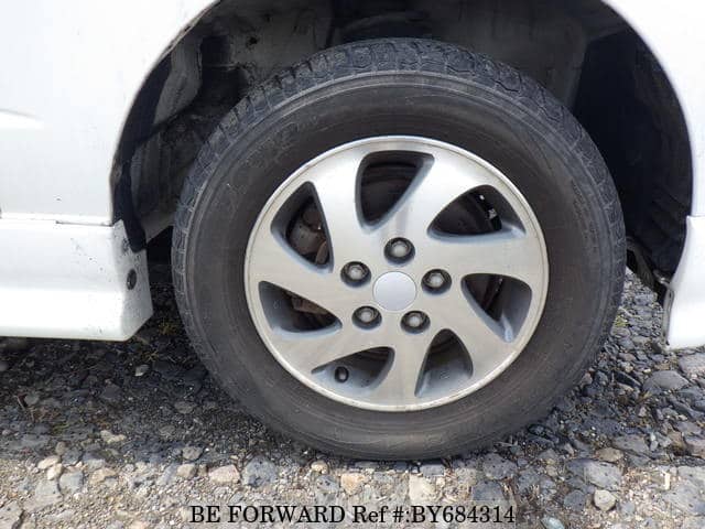 2002 Daihatsu Terios JDM car for sale — photo 12 of 25