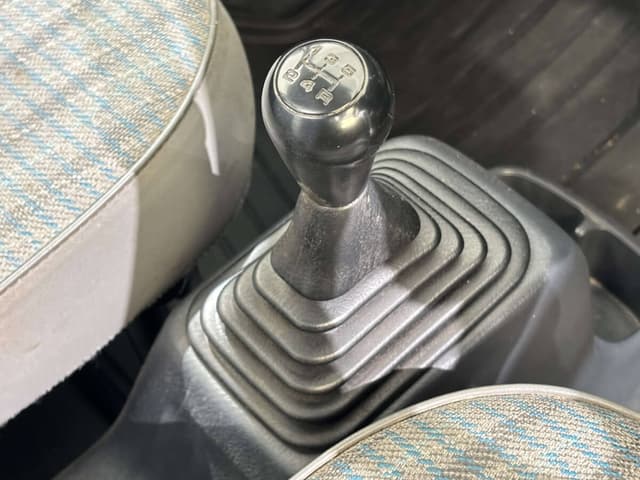 2001 Honda Acty JDM car for sale — photo 20 of 25