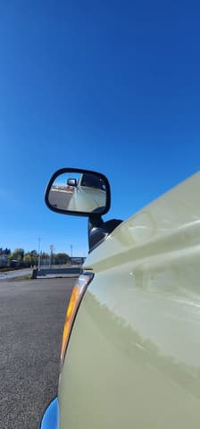 1996 Toyota Hilux Surf JDM car for sale — photo 8 of 10