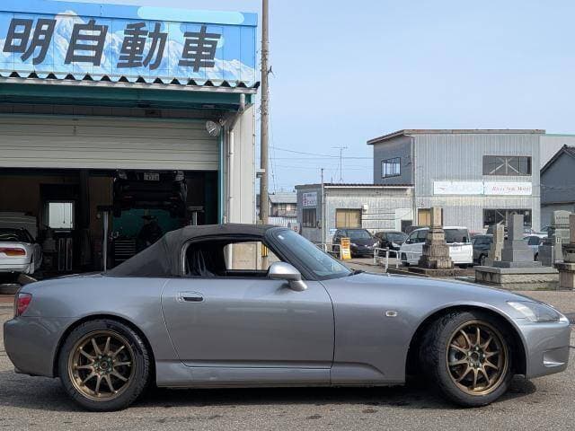 1999 Honda S2000 JDM car for sale — photo 4 of 20