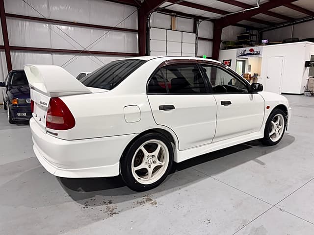 1996 Mitsubishi Lancer Evolution JDM car for sale — photo 7 of 25