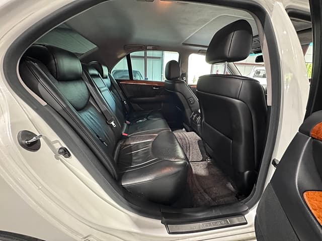 2000 Toyota Celsior JDM car for sale — photo 15 of 25