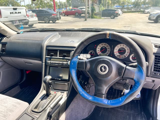 1999 Nissan Skyline JDM car for sale — photo 13 of 22