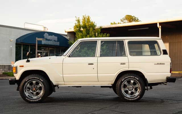 1989 Toyota Land Cruiser JDM car for sale — photo 8 of 19