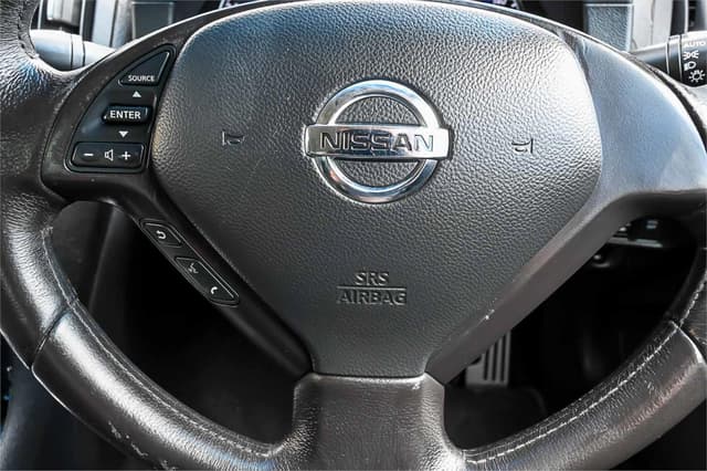 2010 Nissan Skyline JDM car for sale — photo 18 of 23