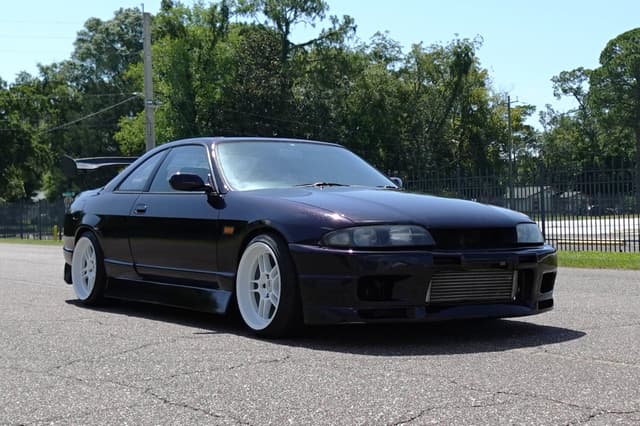 1998 Nissan Skyline JDM car for sale — photo 3 of 19