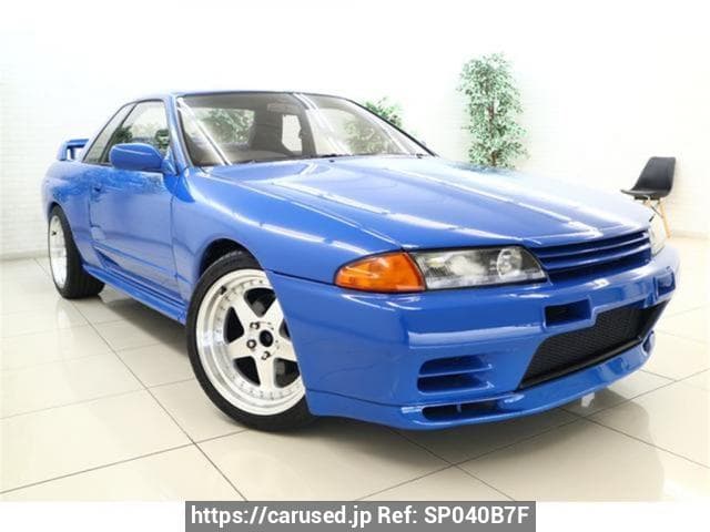 1989 Nissan Skyline JDM car for sale — photo 2 of 3