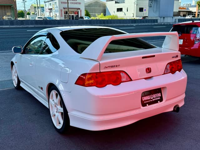 Honda Integra JDM car for sale — photo 19 of 25
