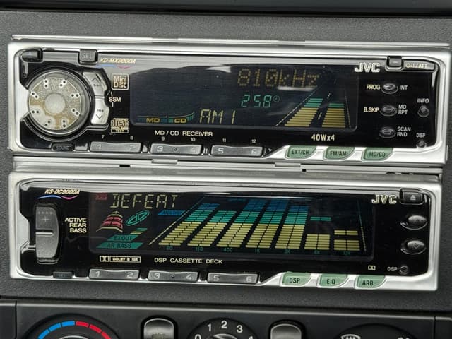 1998 Mazda Roadster (Eunos Roadster / MX-5) JDM car for sale — photo 14 of 25