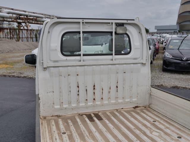 2002 Mitsubishi Minicab JDM car for sale — photo 16 of 25