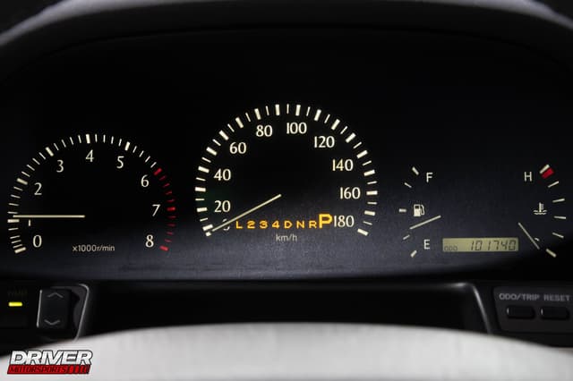 1999 Toyota Majesta JDM car for sale — photo 18 of 25