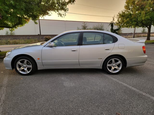1997 Toyota Aristo JDM car for sale — photo 8 of 12