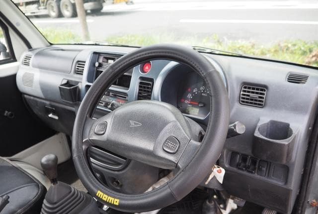 2007 Daihatsu Hijet JDM car for sale — photo 20 of 25