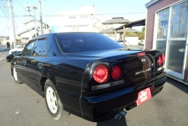 2001 Nissan Skyline JDM car for sale — photo 8 of 25