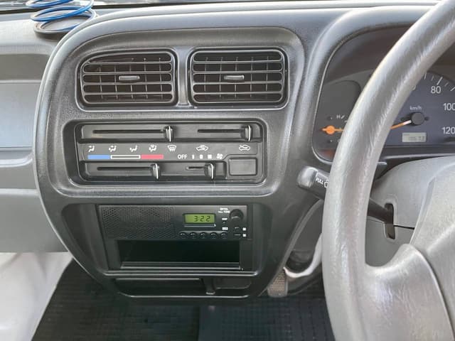 1999 Suzuki Carry JDM car for sale — photo 19 of 25