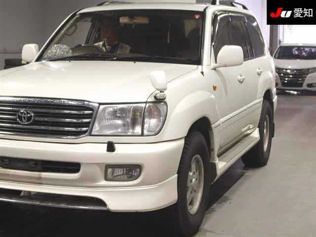 1998 Toyota Land Cruiser JDM car for sale — photo 6 of 9