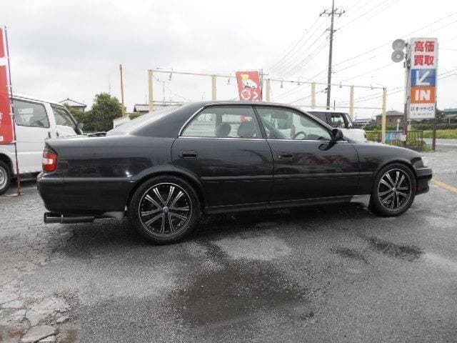 1997 Toyota Chaser JDM car for sale — photo 10 of 17