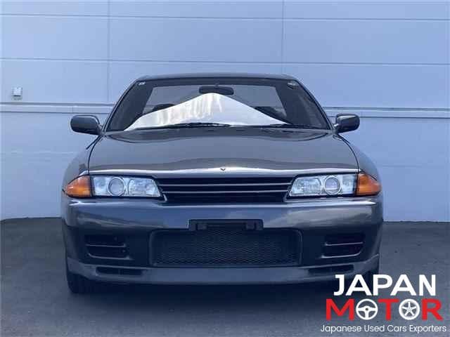 1990 Nissan Skyline JDM car for sale — photo 4 of 10
