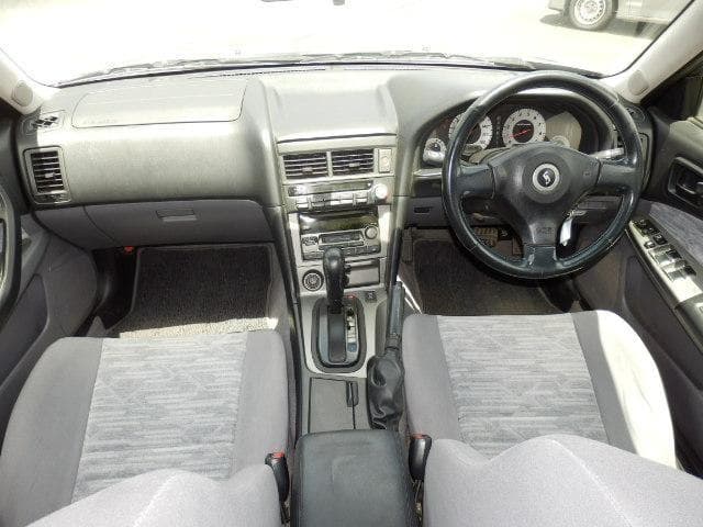 2001 Nissan Skyline JDM car for sale — photo 8 of 20
