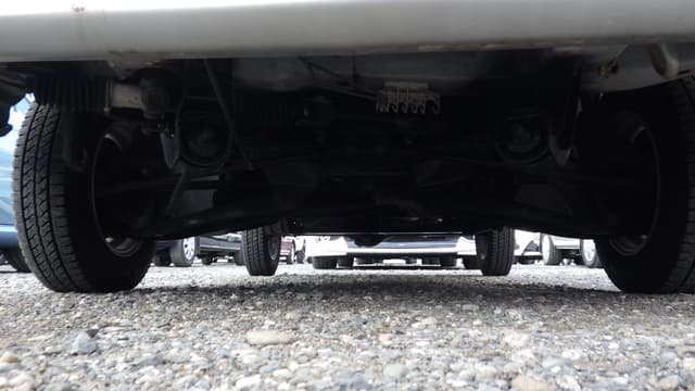 2006 Daihatsu Hijet JDM car for sale — photo 13 of 16