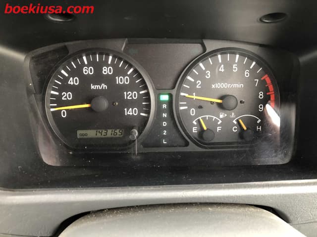 1999 Mitsubishi Town Box JDM car for sale — photo 19 of 23