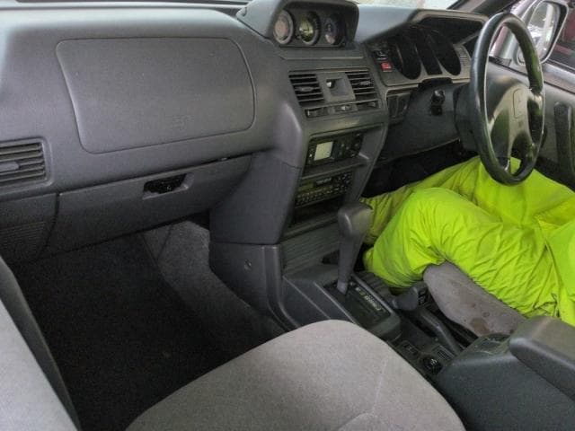 1997 Mitsubishi Pajero JDM car for sale — photo 3 of 6