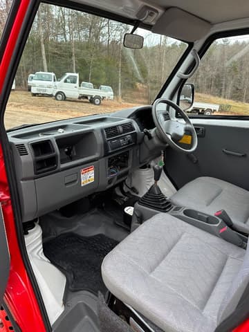 2000 Mitsubishi Minicab JDM car for sale — photo 12 of 22