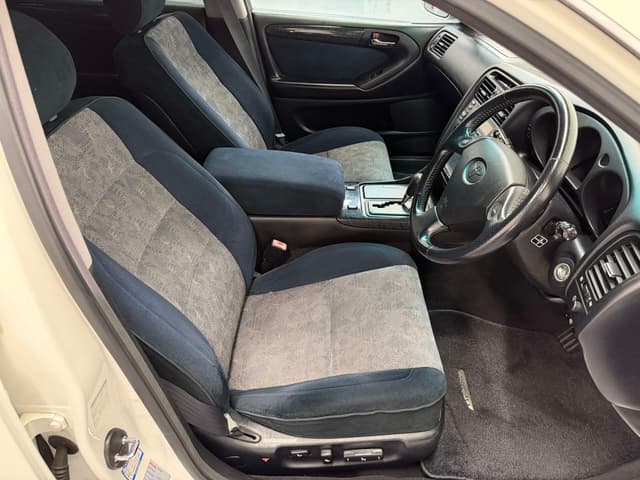 1996 Toyota Aristo JDM car for sale — photo 7 of 25