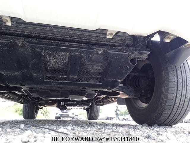 2009 Toyota Land Cruiser Prado JDM car for sale — photo 14 of 25
