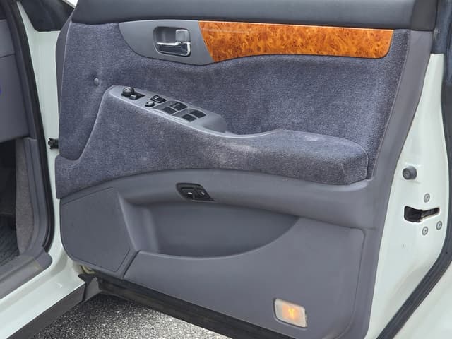 1999 Nissan Cedric JDM car for sale — photo 5 of 22
