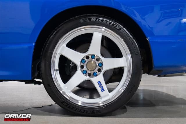 1996 Nissan Skyline JDM car for sale — photo 24 of 25