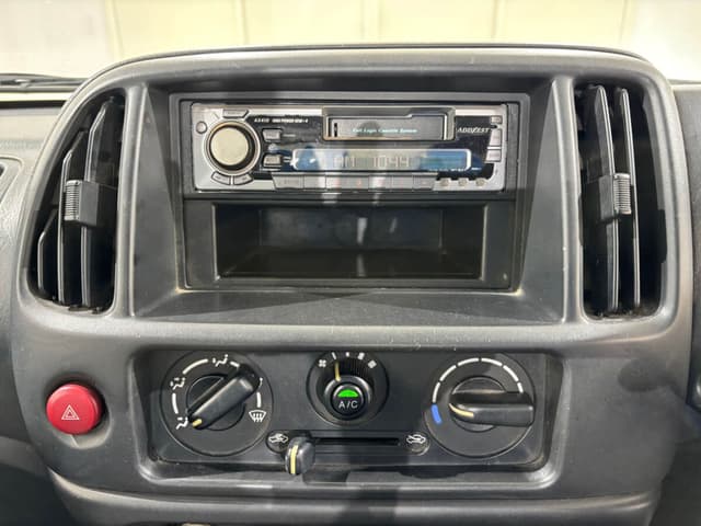2001 Suzuki Carry JDM car for sale — photo 11 of 25