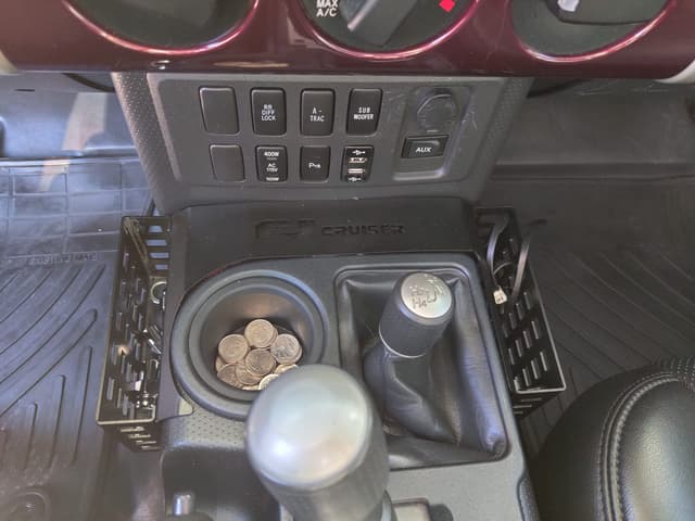 2006 Toyota Fj Cruiser JDM car for sale — photo 10 of 19