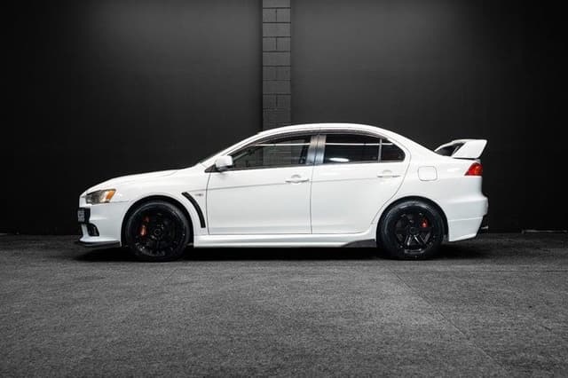 2008 Mitsubishi Lancer Evolution JDM car for sale — photo 7 of 20