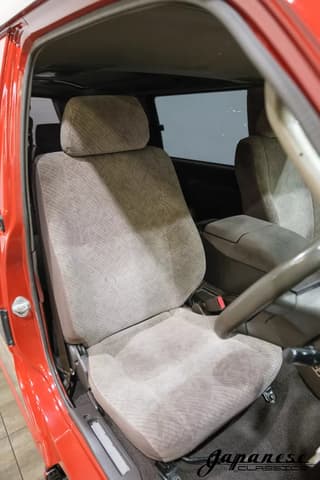 1998 Toyota HiAce JDM car for sale — photo 15 of 25