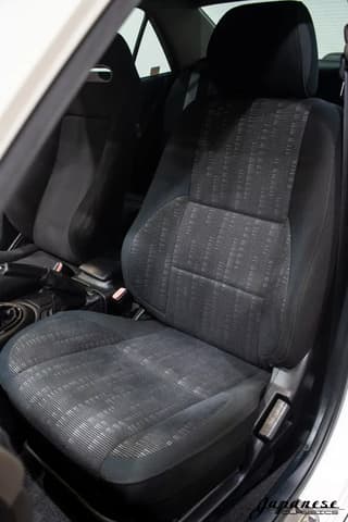 1999 Toyota Altezza JDM car for sale — photo 15 of 25