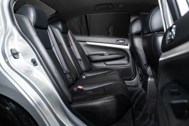 2009 Nissan Skyline JDM car for sale — photo 19 of 20