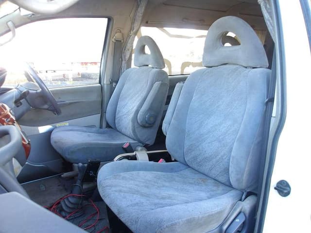 1996 Mitsubishi Delica JDM car for sale — photo 4 of 13