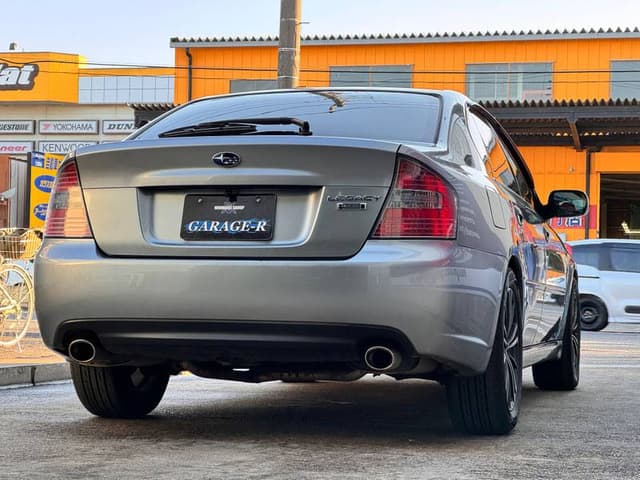 2005 Subaru Legacy JDM car for sale — photo 2 of 10
