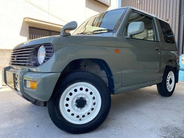 1998 Mitsubishi Pajero Mini JDM car for sale — photo 13 of 20