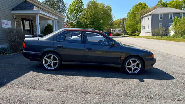 1994 Nissan Primera JDM car for sale — photo 7 of 17