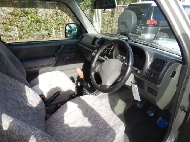 2000 Suzuki Jimny JDM car for sale — photo 5 of 8