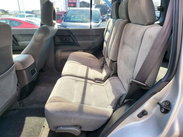 2000 Mitsubishi Pajero JDM car for sale — photo 7 of 20