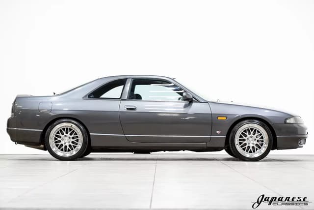 1995 Nissan Skyline JDM car for sale — photo 5 of 25