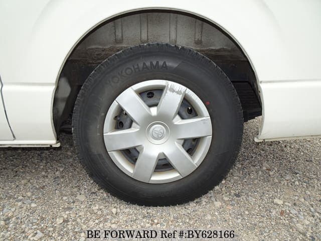 2009 Toyota HiAce JDM car for sale — photo 10 of 25