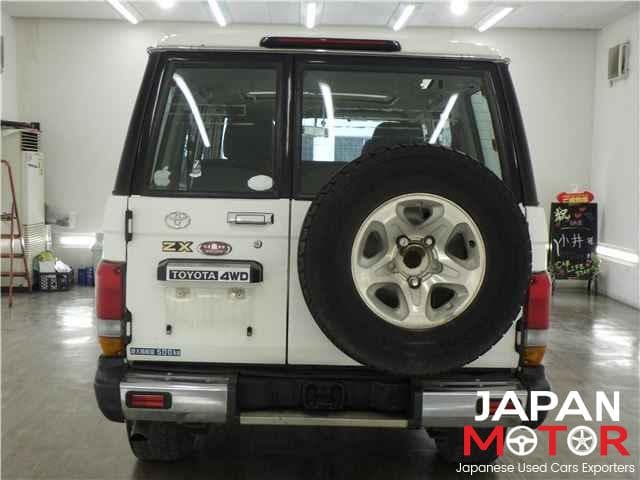 2000 Toyota Land Cruiser JDM car for sale — photo 4 of 25