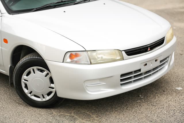 1996 Mitsubishi Mirage JDM car for sale — photo 19 of 25